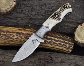 Handmade Damascus Steel Hunting Knife: Stag Antler Handle, Leather Sheath