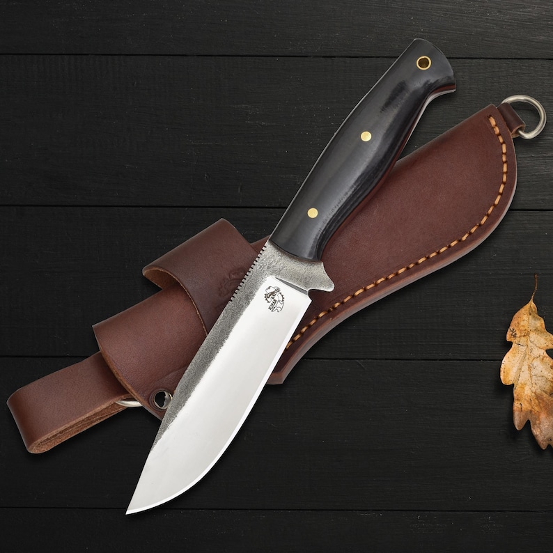 Cuchillo de bushcraft de espiga completa: acero 440C, dureza 59, mango de micarta, funda de cuero imagen 1