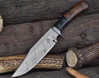 Cuchillo Bowie de Damasco: Mango de arpillera, micarta y palisandro, funda de cuero