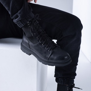 Handmade Black Leather Combat Boots | Men&#39;s Lace-Up Ankle Boots | Stylish & Durable Everyday Footwear