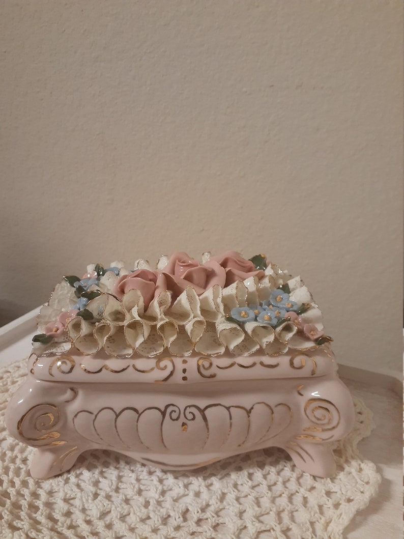 Vintage Large Heirlooms of Tomorrow Pink Porcelain With Lace Etsy