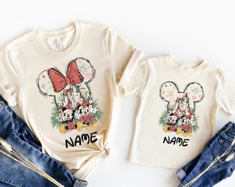 Camiseta navideña de Disney, camiseta navideña familiar personalizada de Disney, camisetas navideñas de Mickey y Minnie, camiseta navideña familiar, Disneyland Christmas
