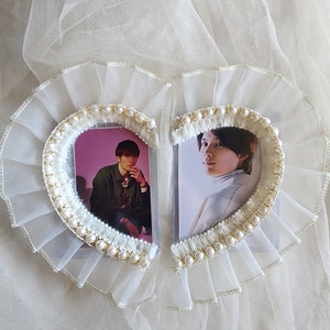 Lace and pearls decorated to-loader for photo card heart set of 2 or 1 oval
