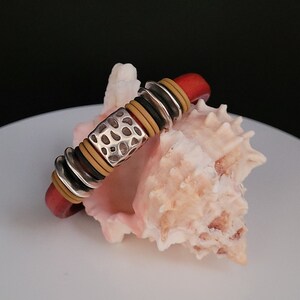 Black Embossed or Brick Red Leather - Silver Zamak Beads - Rubber Rings - Magnetic Clasp - Leather Bangel