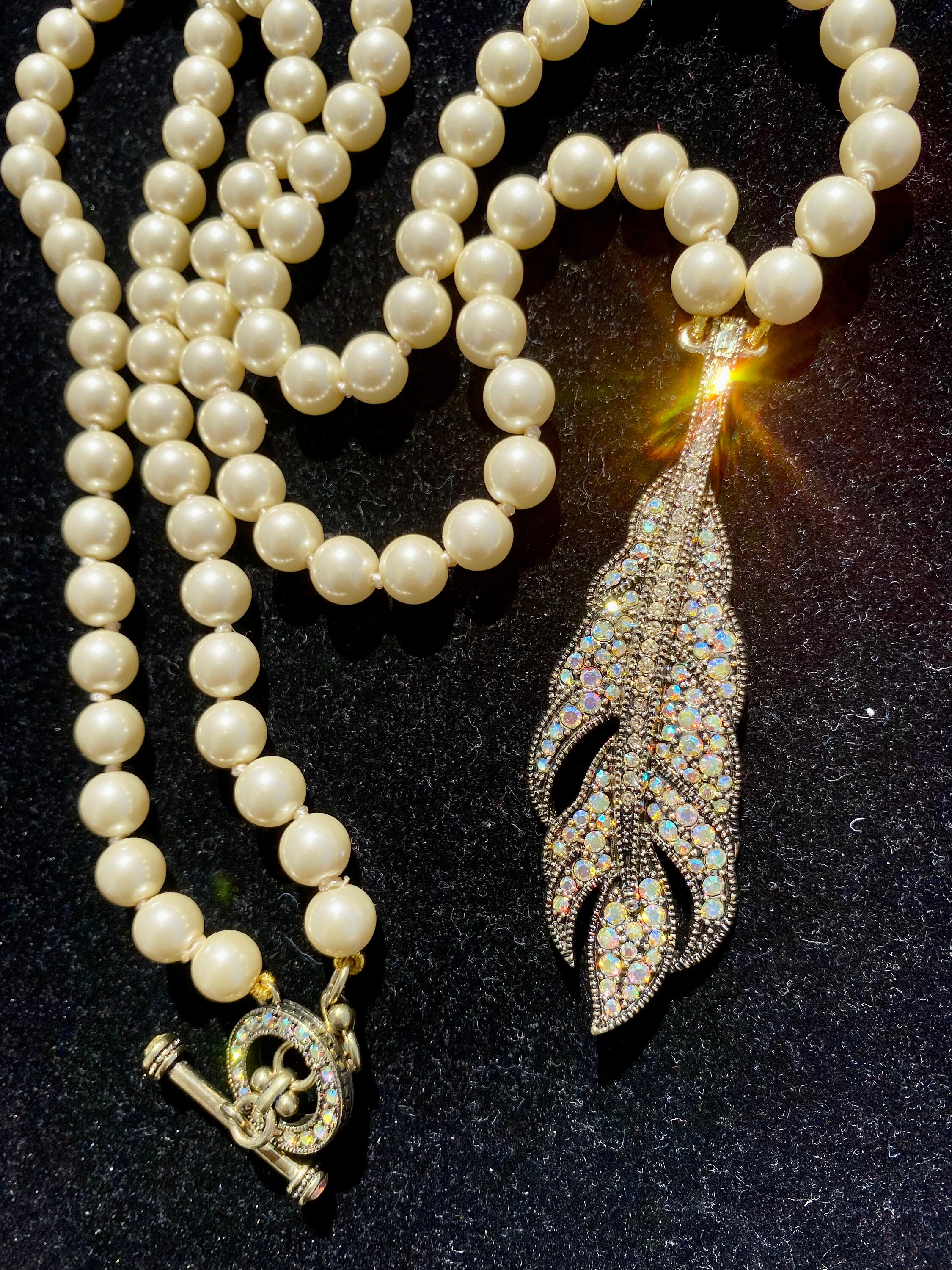 New $190 HEIDI DAUS Orange Blossom Necklace Pistachio Pearls Crystals