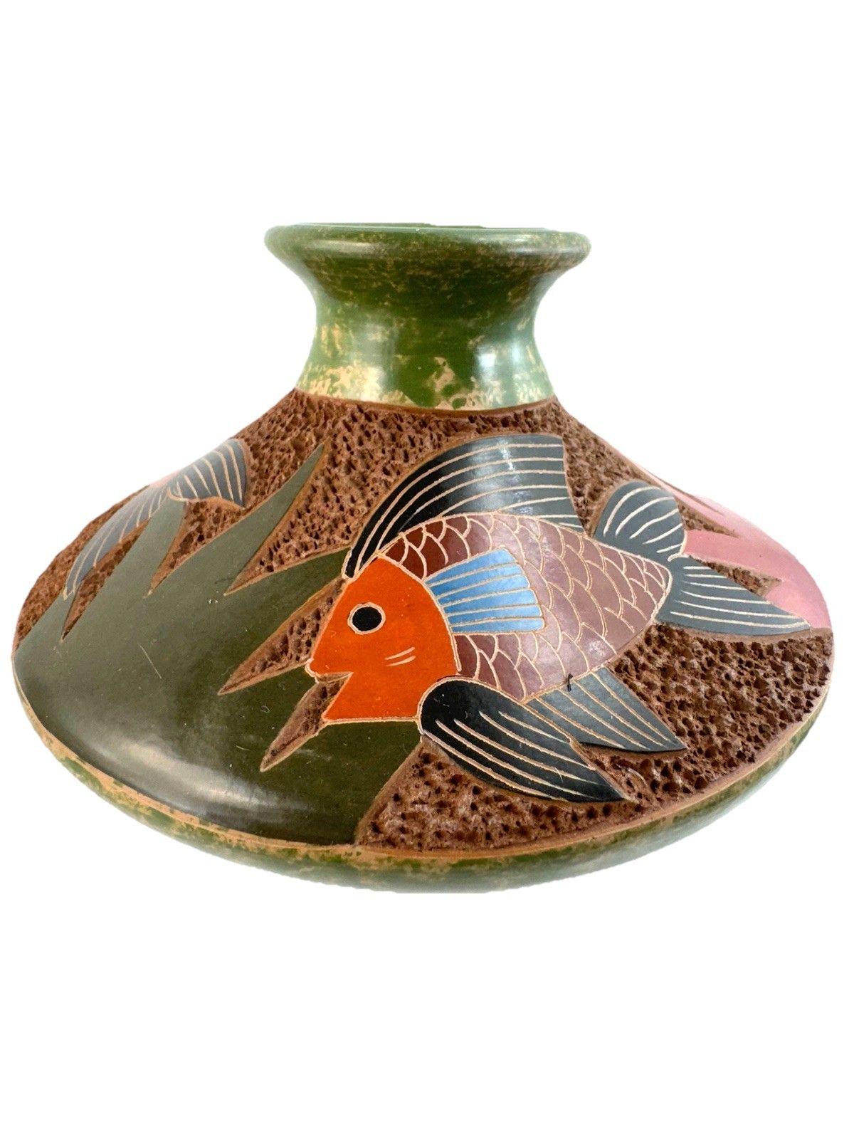 Vtg Mundo ハンドメイド ニカラグア陶器 魚 動物 ポット 花瓶 レリーフ