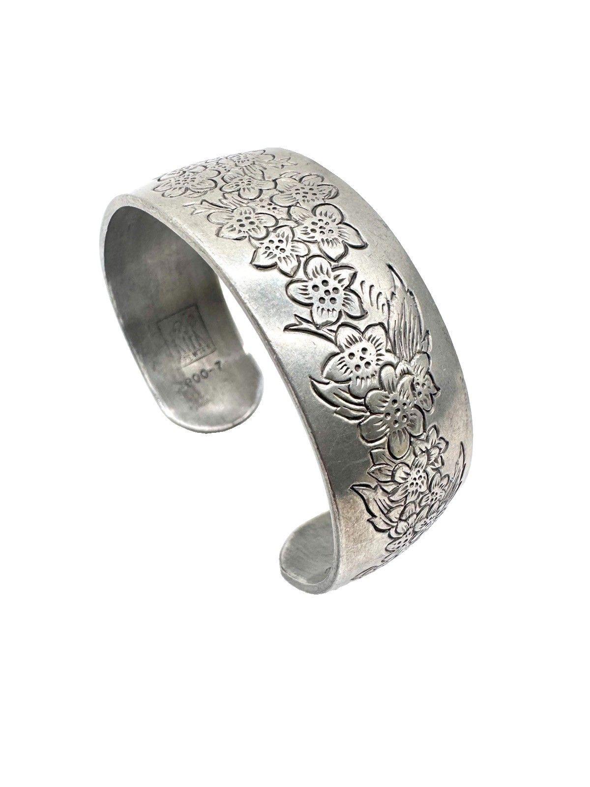 KIRK STIEFF ヴィンテージ 彫刻ブレスレット 3個セット Kirk Stieff Pewter Bracelet - Etsy