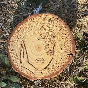 Flower face  - Wood Burned Pyrography Artwork