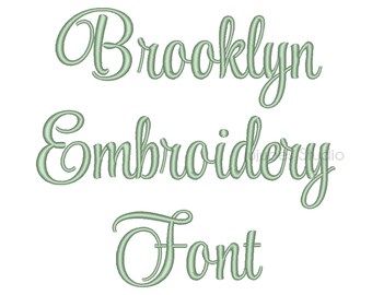 Puede incluir: Una fuente cursiva verde que dice "Brooklyn Embroidery Font".