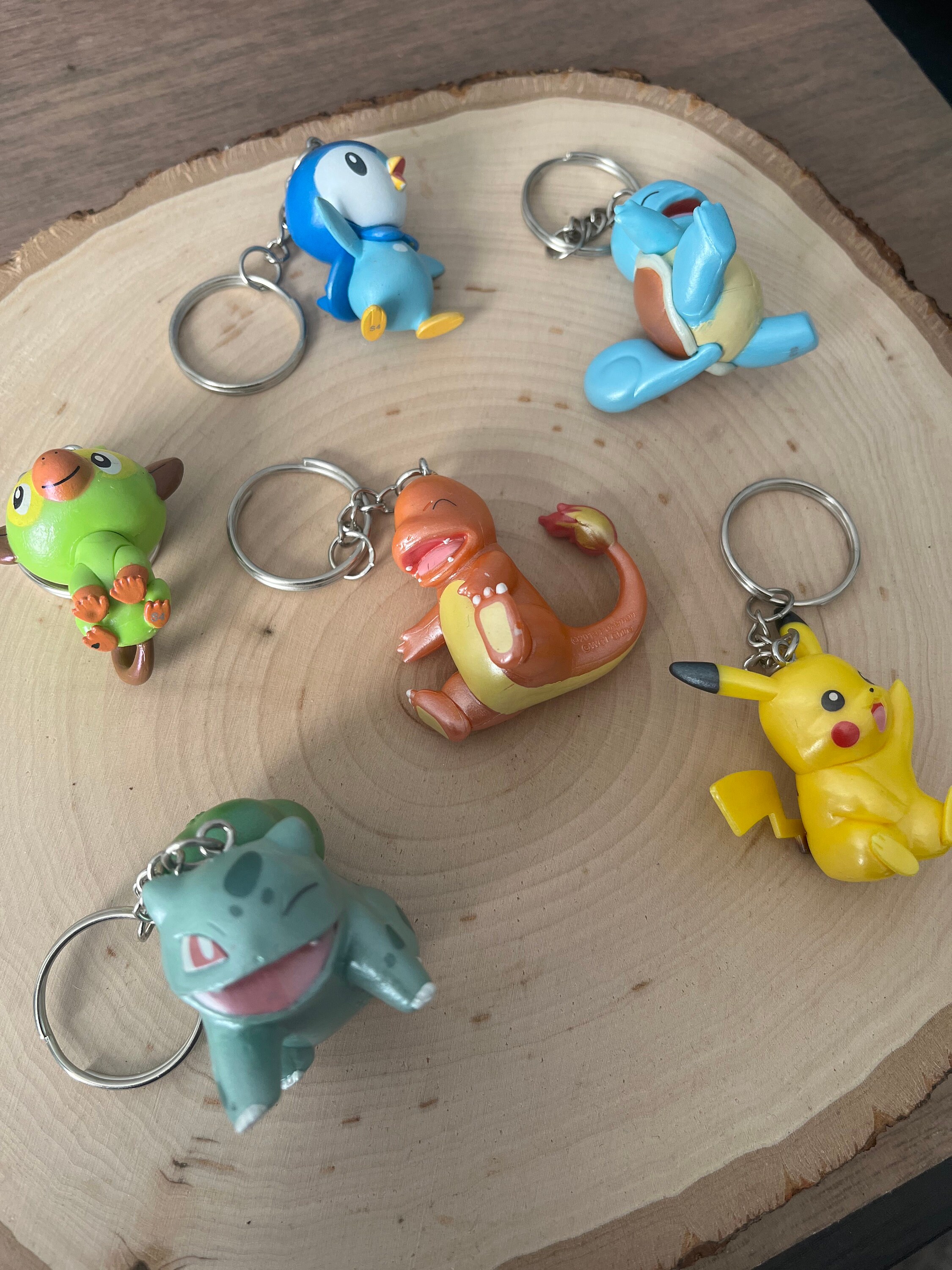 Pokemon figure keychain discount