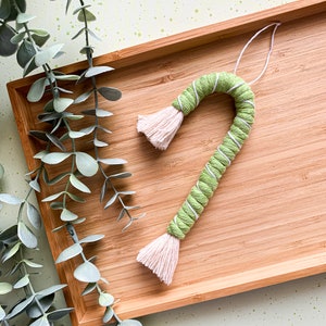 Macrame Candy Cane tree ornament image 5