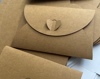 Mini envelopes / self sealing / heart closure