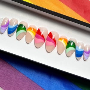 Rainbow LGBTQ+ Pride Press on Nails