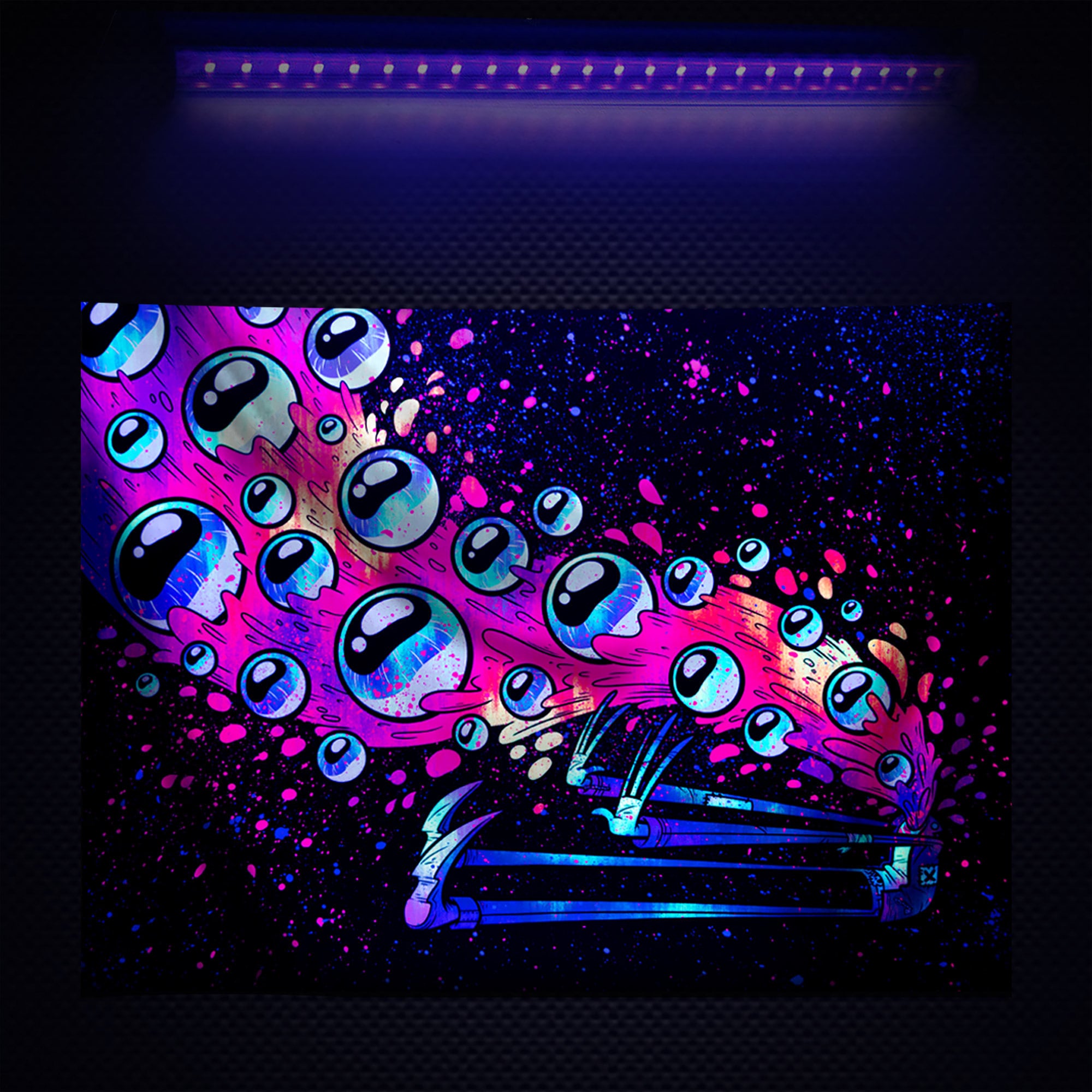 UV / BLACKLIGHT TAPESTRY - Perceptive Propulsion von Sean Keeton