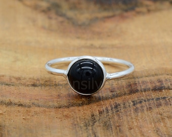 Black Onyx Ring, Dainty Ring, Stacking Ring, Everyday Ring, 925 sterling Silver Ring, Silver Jewelry, Rings for Her, Birthday Gifts.