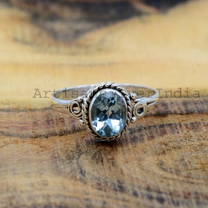 Aquamarine Ring- Aquamarine-Solitaire Ring- Engagement Ring- Aquamarine Birthstone Ring- 925 Sterling Silver Ring- Anniversary Gifts.