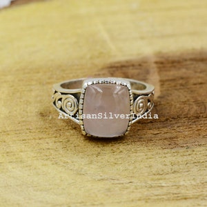 Handmade Rose Quartz Ring: Oxidized 925 Sterling Silver, Women&#39;s Promise Ring