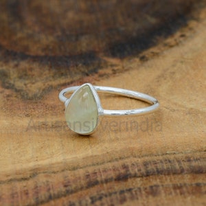Natural Prehnite Ring, Gemstone Ring, Handmade Ring, 925 Silver Ring, Green Prehnite Ring, Dainty Ring, Artisan Ring, Prehnite Jewelry.