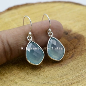 Boucles d'oreilles calcédoine turquoise, boucles d'oreilles en argent 925, pendantes d'oreilles pendantes, boucles d'oreilles pour femme, boucle d'oreille vert d'eau, boucles d'oreilles calcédoine, bijoux pour elle.