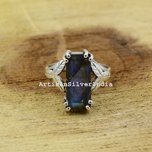Silver Branch Ring, Labradorite Ring, 925 Sterling Silver Ring, Handmade Nature Inspired Ring, Celestial Jewelry, Leaves Ring, Gift For Her.