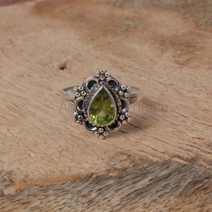 Natural Peridot Silver Ring, Women Ring, August Birthstone, Boho Ring, Peridot Jewelry, Antique Ring, Women Rings, Jewelry For Her.