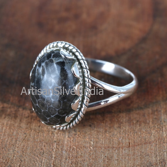 Black coral ring outlet