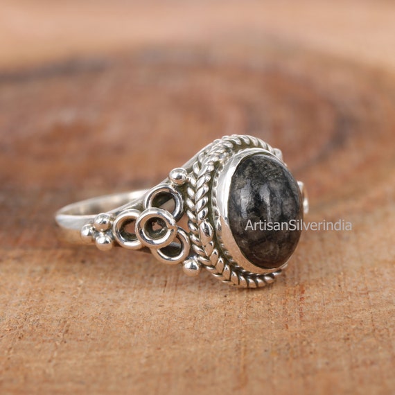 Black outlet coral ring