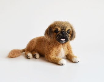 Needle felted pekingese dog in lying position, customized miniatures, dog owner gift personalized, small dog gifts, dog portrait from wool