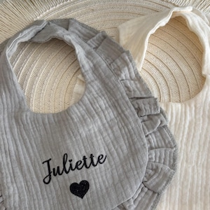 Personalized cotton gauze bib - Several colors to choose from