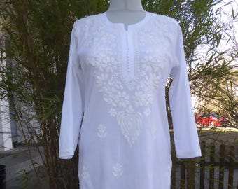 Indian long tunic made of hand-embroidered white cotton, tunic 'Ansula II' made of pure cotton
