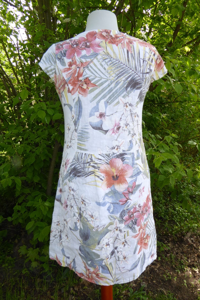 Sommerkleid aus weißem Leinen mit Blumenprint, Leinenkleid weiß mit floralen Mustern, Sommerkleid Leinen M bis XXXL zdjęcie 5