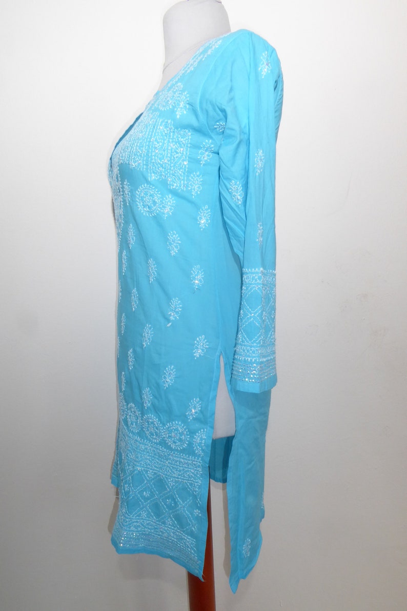 Cotton tunic 'Sushila' hand-embroidered turquoise, tunic made of hand-embroidered pure cotton, tunic with sequin embroidery open neck image 7