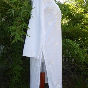 S XL Baumwoll-Tunika 'Nagara' handbestickt, Tunika aus handbestickter weißer Baumwolle, indische Tunika zdjęcie 3