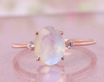 Moonstone Engagement Ring, rainbow moonstone jewelry, handmade birthday gift for loved ones, Statement Ring, Promise Ring