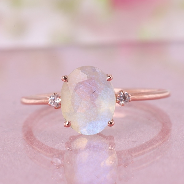 Moonstone Engagement Ring, rainbow moonstone jewelry, handmade birthday gift for loved ones, Statement Ring, Promise Ring