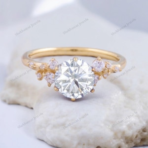 Vintage Moissanite Round Cut Engagement Ring, Round Solitaire Ring, 14k Solid Gold Ring, Anniversary Gift Ring Bridal Ring Personalized Gift