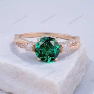 Vintage Emerald Wedding Ring Rose Gold Unique Emerald Engagement Ring Rose Gold Pearl Ring Diamond Wedding Band Cluster Pearl Gifts Band