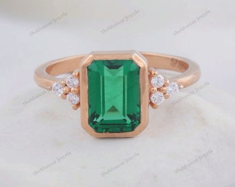 Emerald Ring, Bezel Set Ring, 14k Yellow Gold, May Birthstone, Baguette Cut Stone, Art Deco Ring, Green Gemstone Ring, Bridesmaid Gift