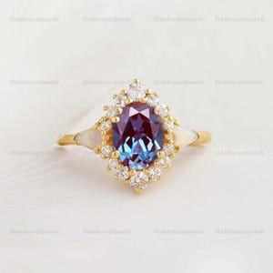 Alexandrite Ring Oval Alexandrite Engagement Ring Three Stone Design June Birthstone Ring Color Change Stone Promise Ring Anniversary Ring