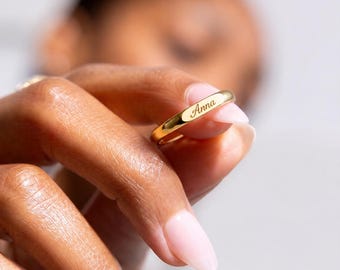 Anello con nome personalizzato, anello con nome delicato, anello inciso, gioielli con nome, anello con nome in oro massiccio 14 carati, anello per donna, regalo per lei