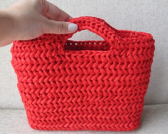 Herringbone crochet bag made from Upcycled T-shirt yarn