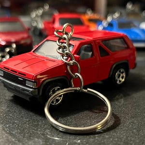 Nissan Pathfinder keychain