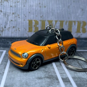 Mini Cooper Countryman Keychain