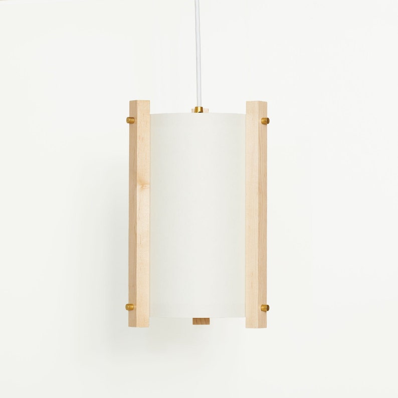 Esdoorn en messing Mid Century houten hanglamp met Japanse lampenkap Klein Deense moderne lamp, hanglamp, esdoornlamp afbeelding 4