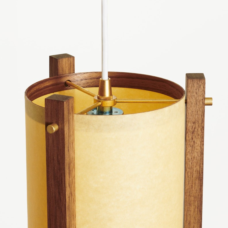 Walnoot en messing midden van de eeuw houten hanglamp met Japanse lampenkap klein Deense moderne lamp, hanglamp, esdoornlamp afbeelding 3