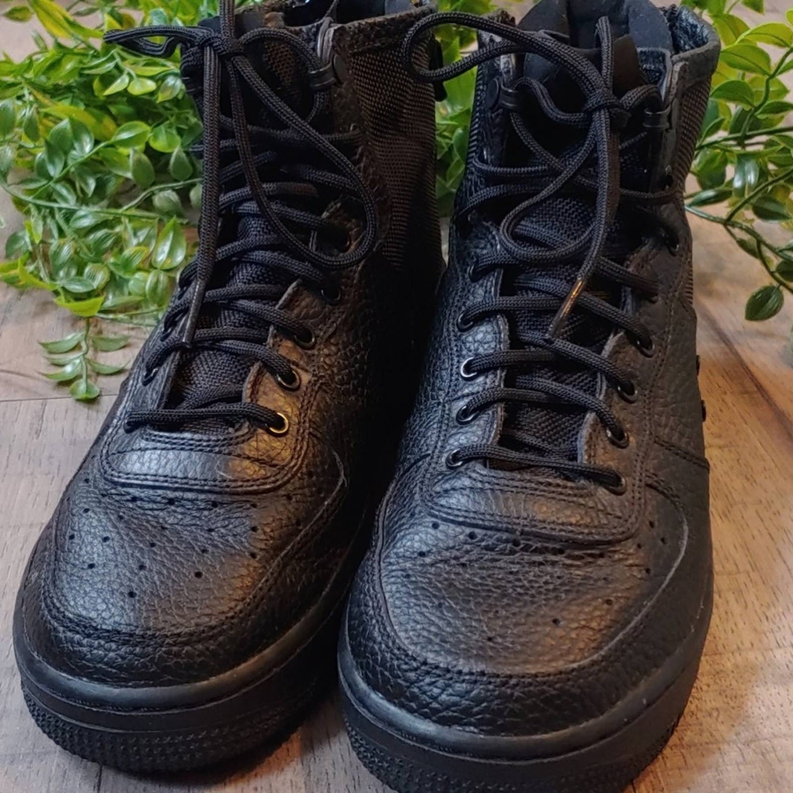 nike utility high top