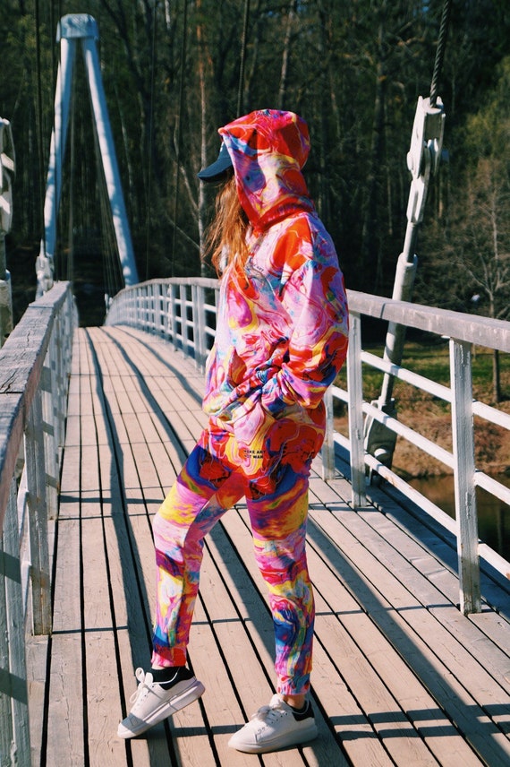Red Fluid Art Trippy Women's Joggers / Unique Rave Festival Outfit /  Matching Streetwear Set / Comfortable Activewear 