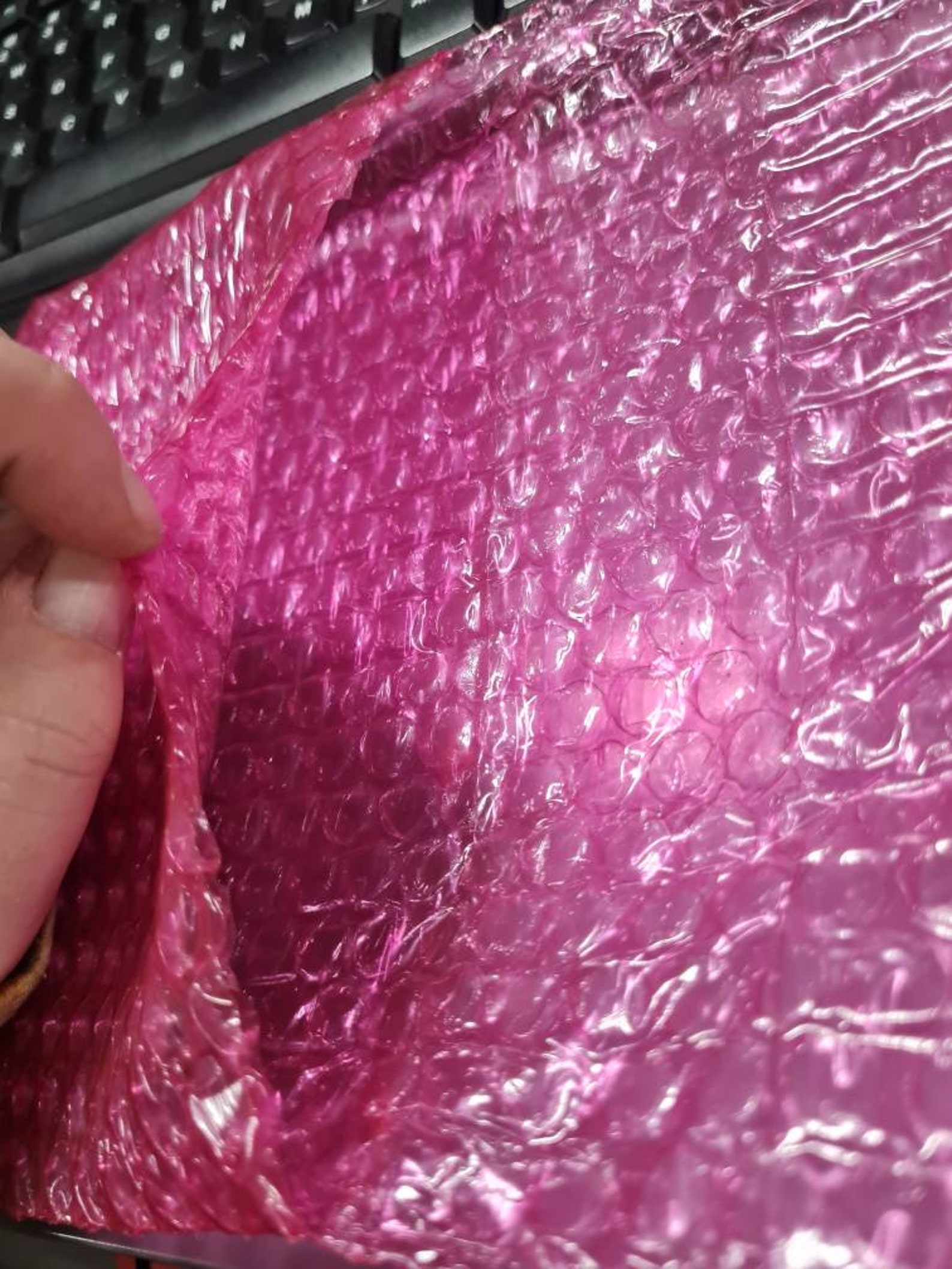 Bubble Wrap Pouches . .. Perfect for mailing produces in Etsy