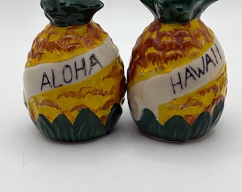 Hawaiian Pineapple Salt and Pepper Shakers made in Japan