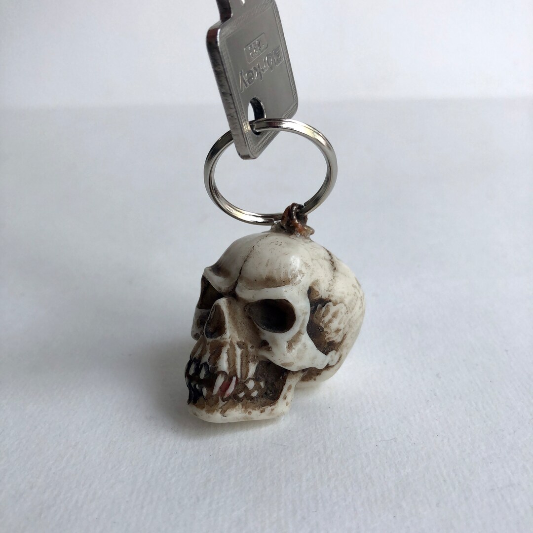 Vintage Skull Keychain - Etsy Vintage Skull Keychain - Etsy